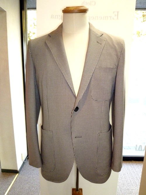 オーダースーツ