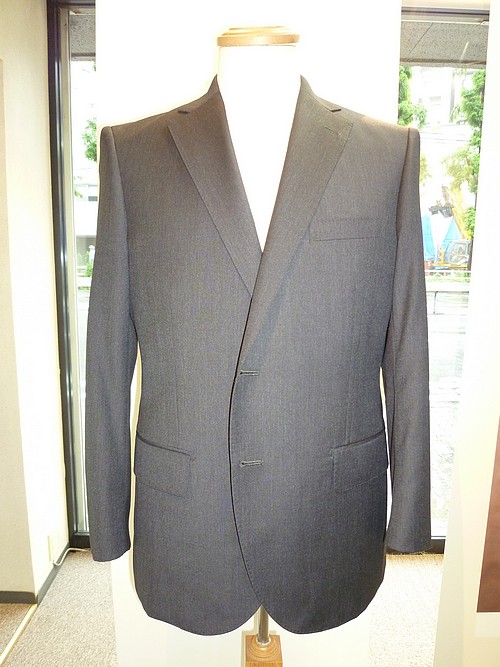 オーダースーツ