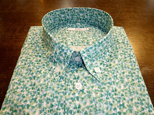 オーダースーツ