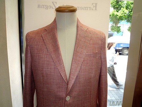 オーダースーツ