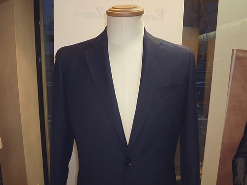 オーダースーツ