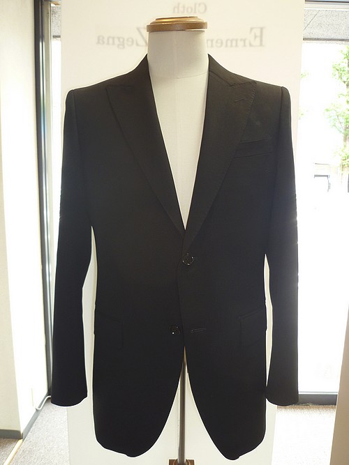 オーダースーツ